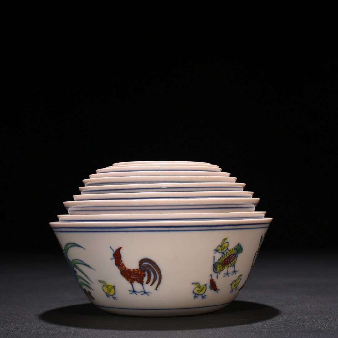 Ming Dynasty Chenghua Chicken Cylinder Cup Wan Guifei Wanzi style bowl set