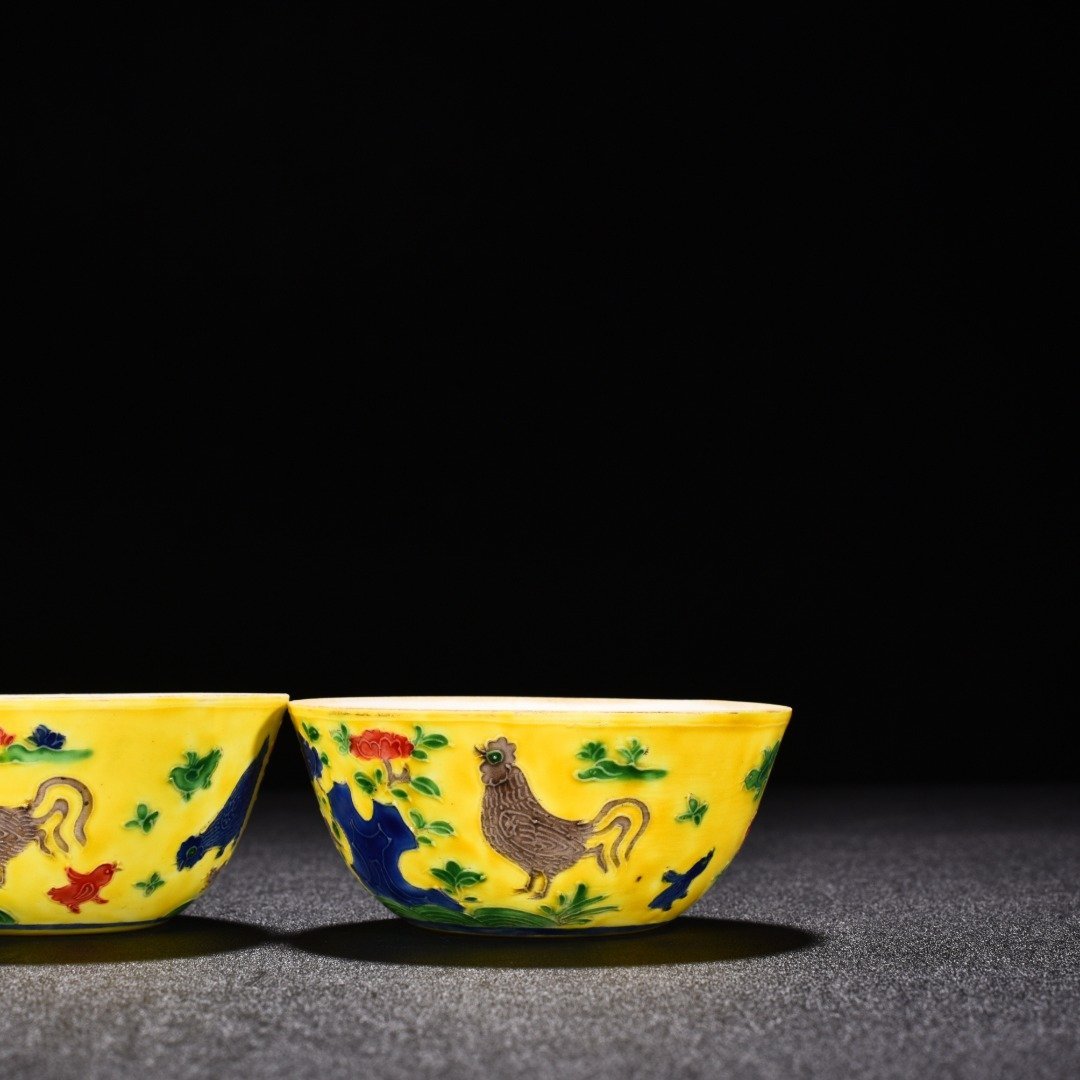 Ming Dynasty Chenghua family portrait chicken cup