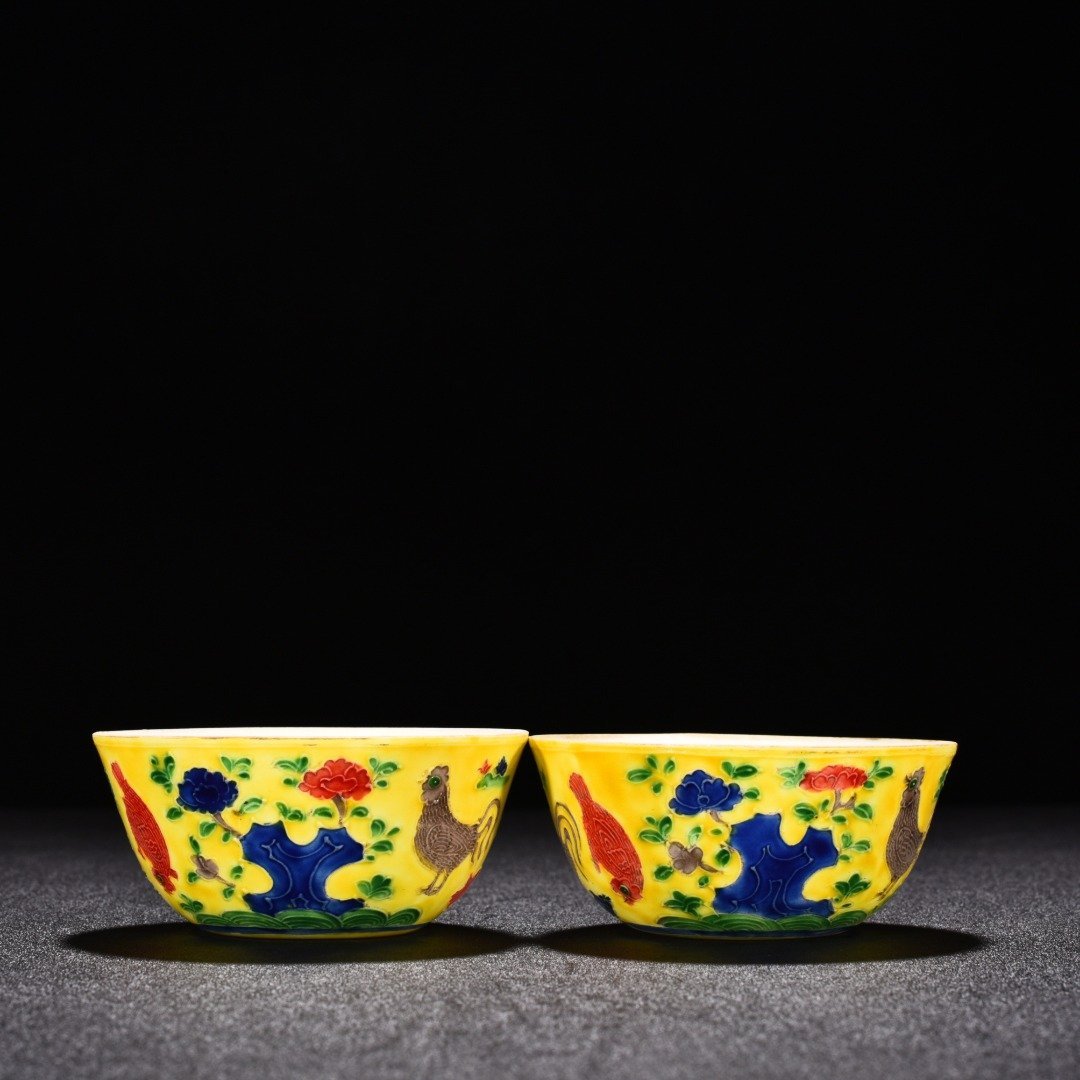 Ming Dynasty Chenghua family portrait chicken cup