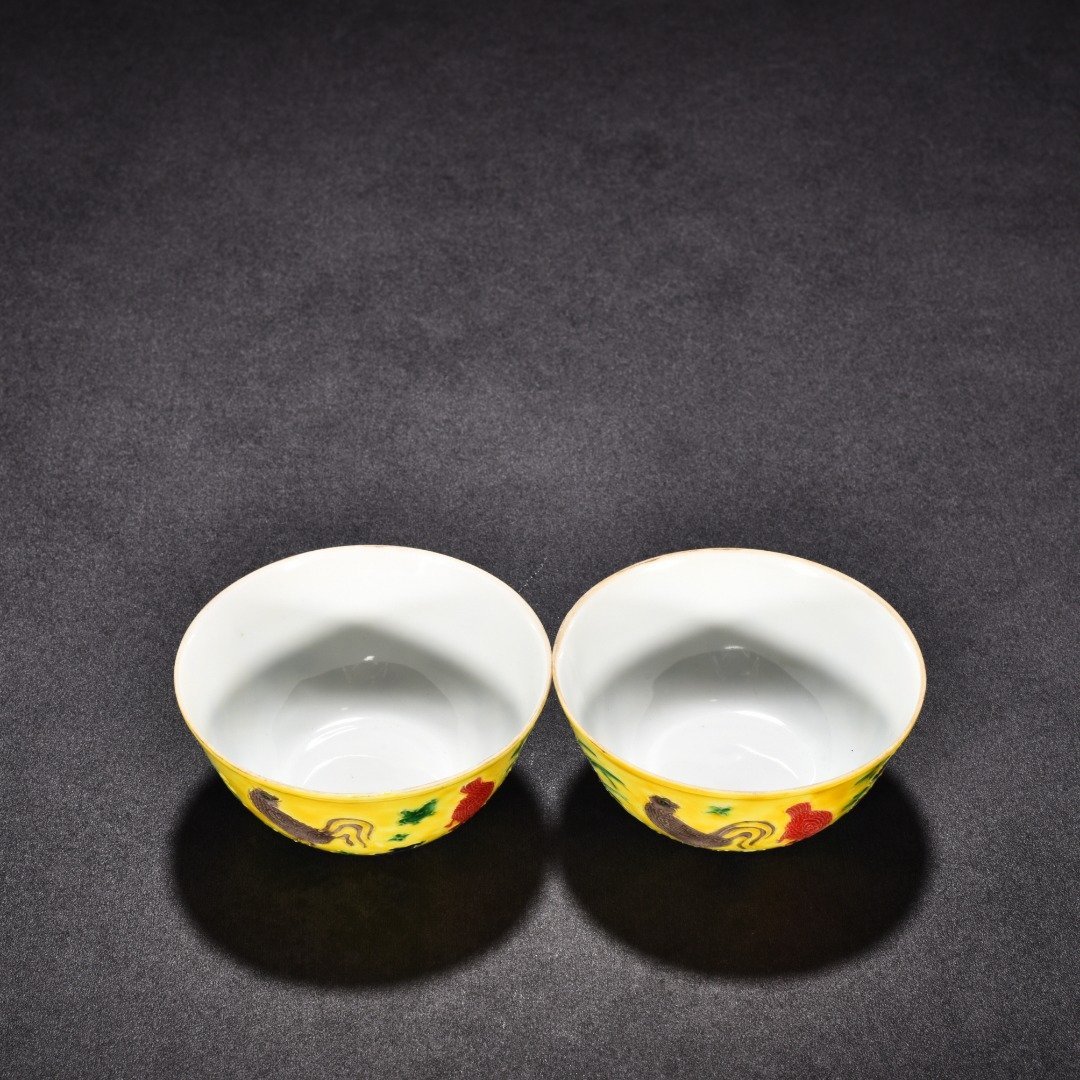 Ming Dynasty Chenghua family portrait chicken cup
