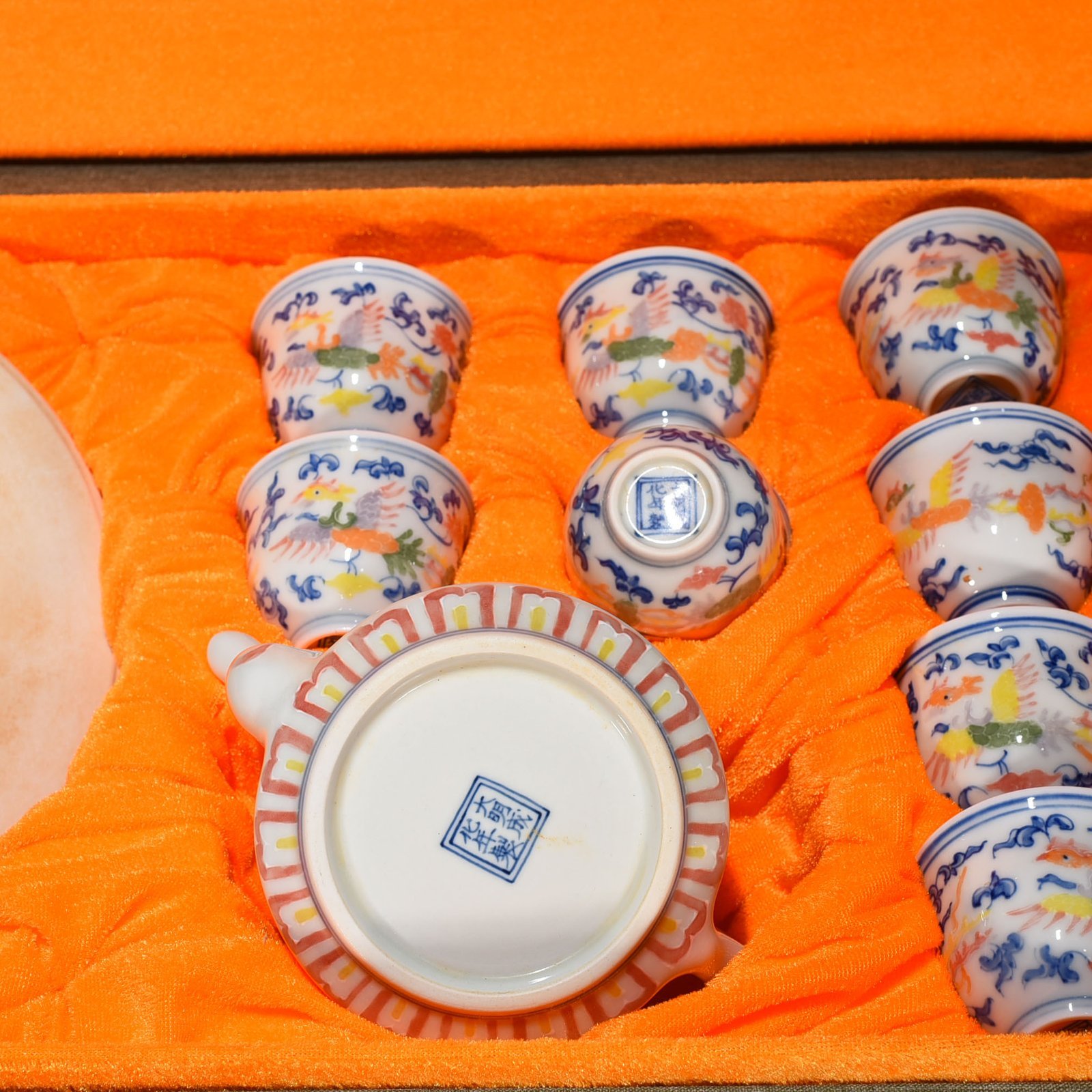 Ming Dynasty Chenghua enamel tea set with colorful phoenix