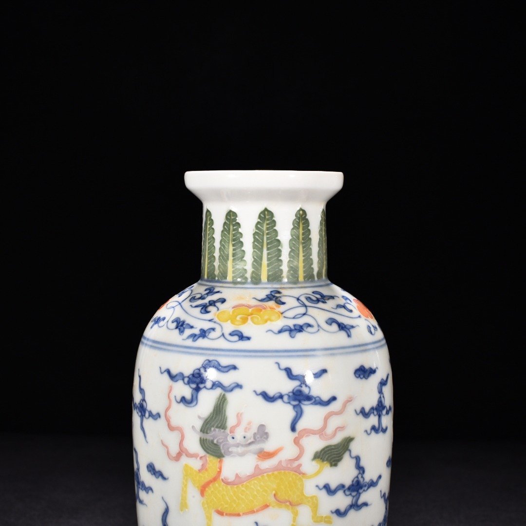 Ming Dynasty Chenghua enamel vase with unicorn