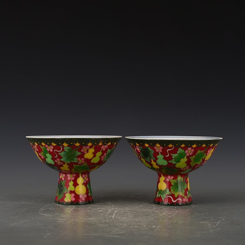 Ming Dynasty Chenghua cloisonné enamel red earth descendants eternal gourd tall bowl