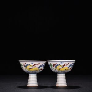 Ming Dynasty Chenghua red-tied bucket-colored purple pegasus goblet