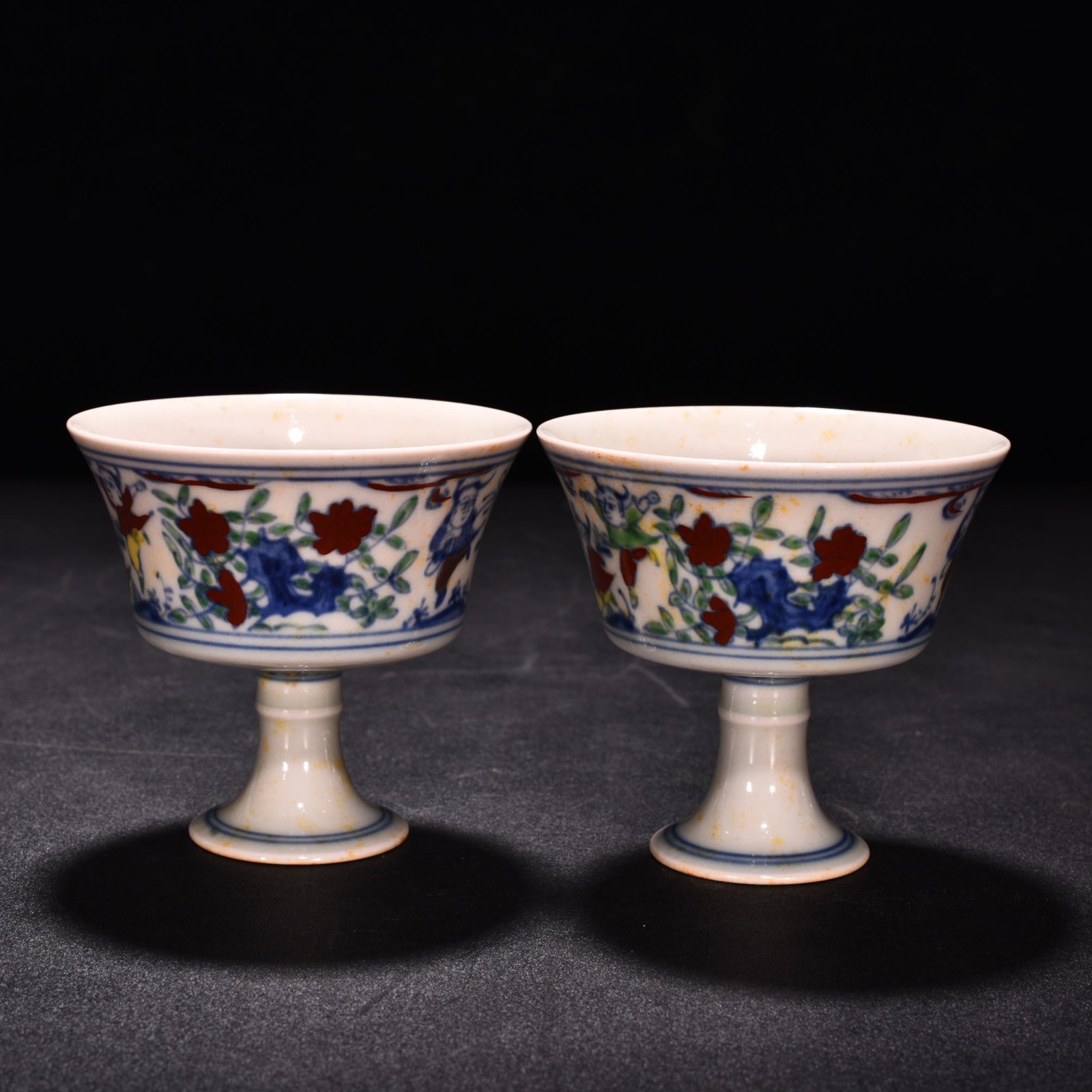 Ming Dynasty Chenghua Red Titus Doucai Colorful Purple Infant Play Goblet