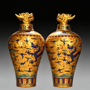 Ming Dynasty Chenghua Jindi multicolored cloud and dragon plum vase