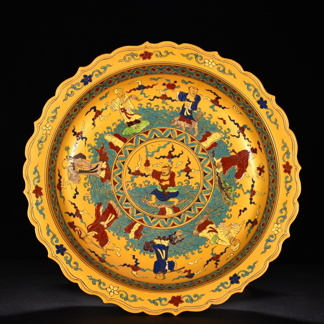 Ming Dynasty Chenghua Jindi colorful eight immortals figure rhombus mouth plate