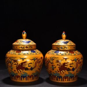 Ming Dynasty Chenghua Jindi colorful phoenix top lid jar