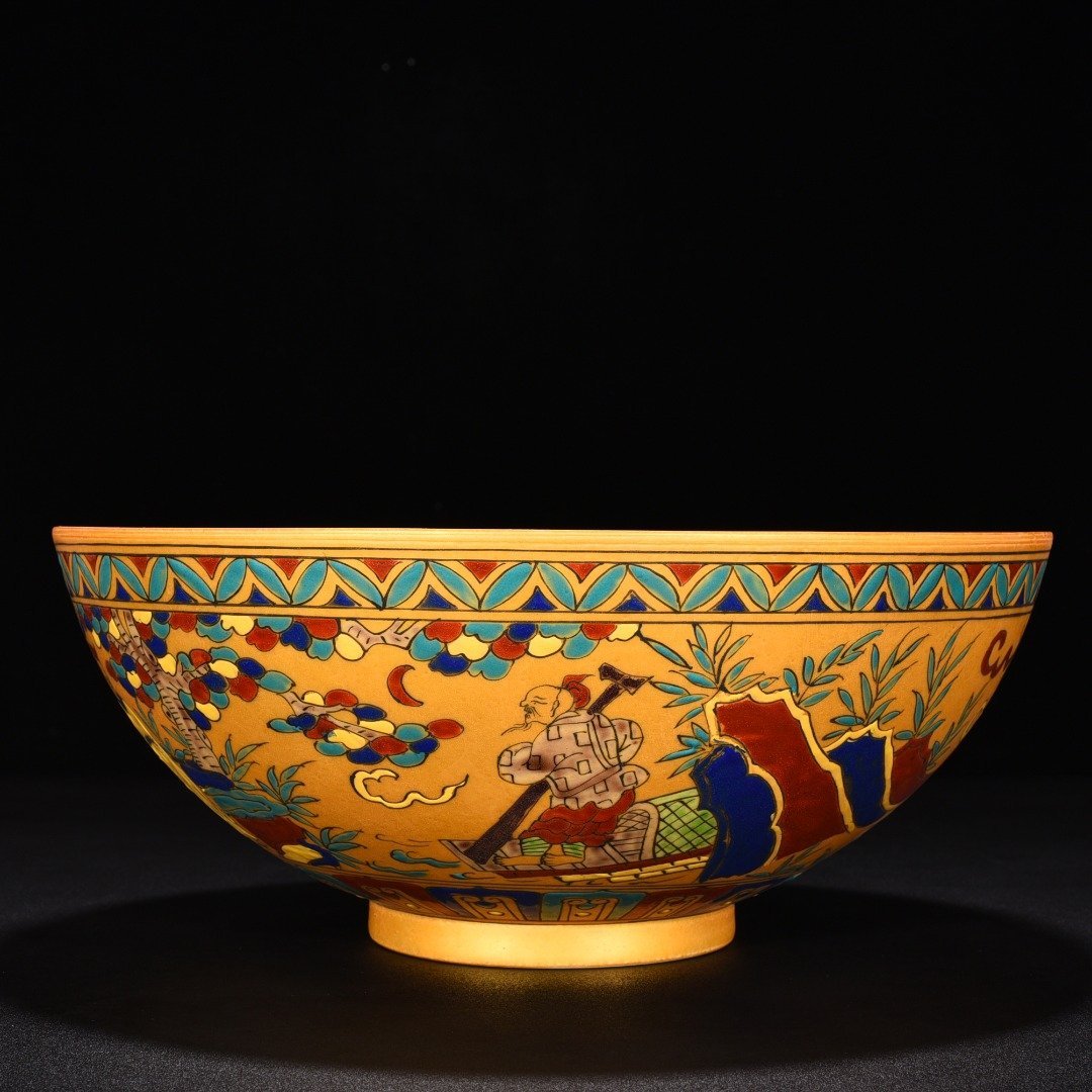 Ming Dynasty Chenghua Jindi colorful Xiao He chasing Han Xin under the moon bowl