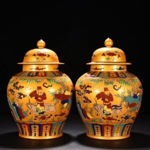 Ming Dynasty Chenghua Golden Land Colorful Covered Jar