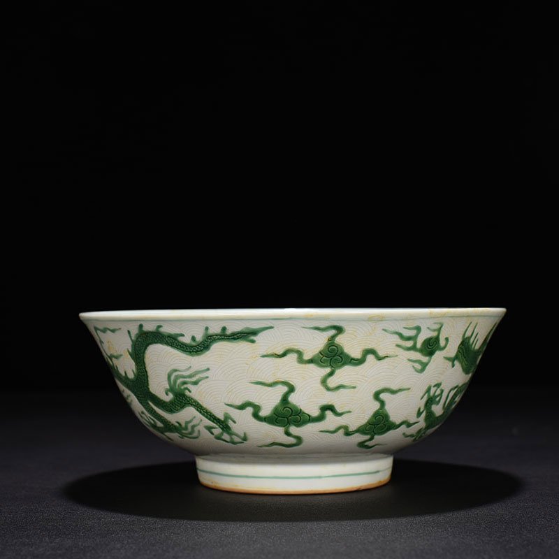 Ming Dynasty Chenghua carved green dragon bowl