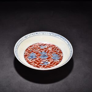 Ming Dynasty Chenghua blue and white alum red lotus pond mandarin duck Sanskrit plate