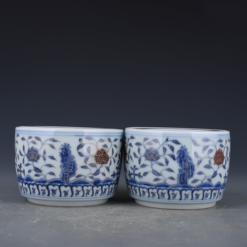 Ming Dynasty Chenghua blue and white underglaze red cricket jar
