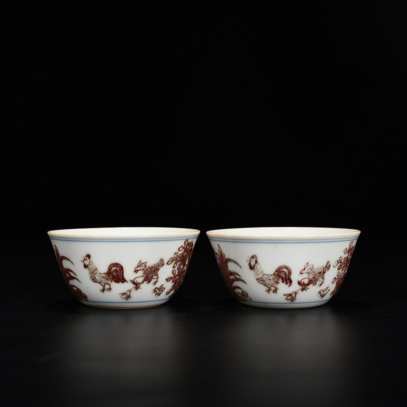 Ming Dynasty Chenghua blue and white underglaze red chicken cup