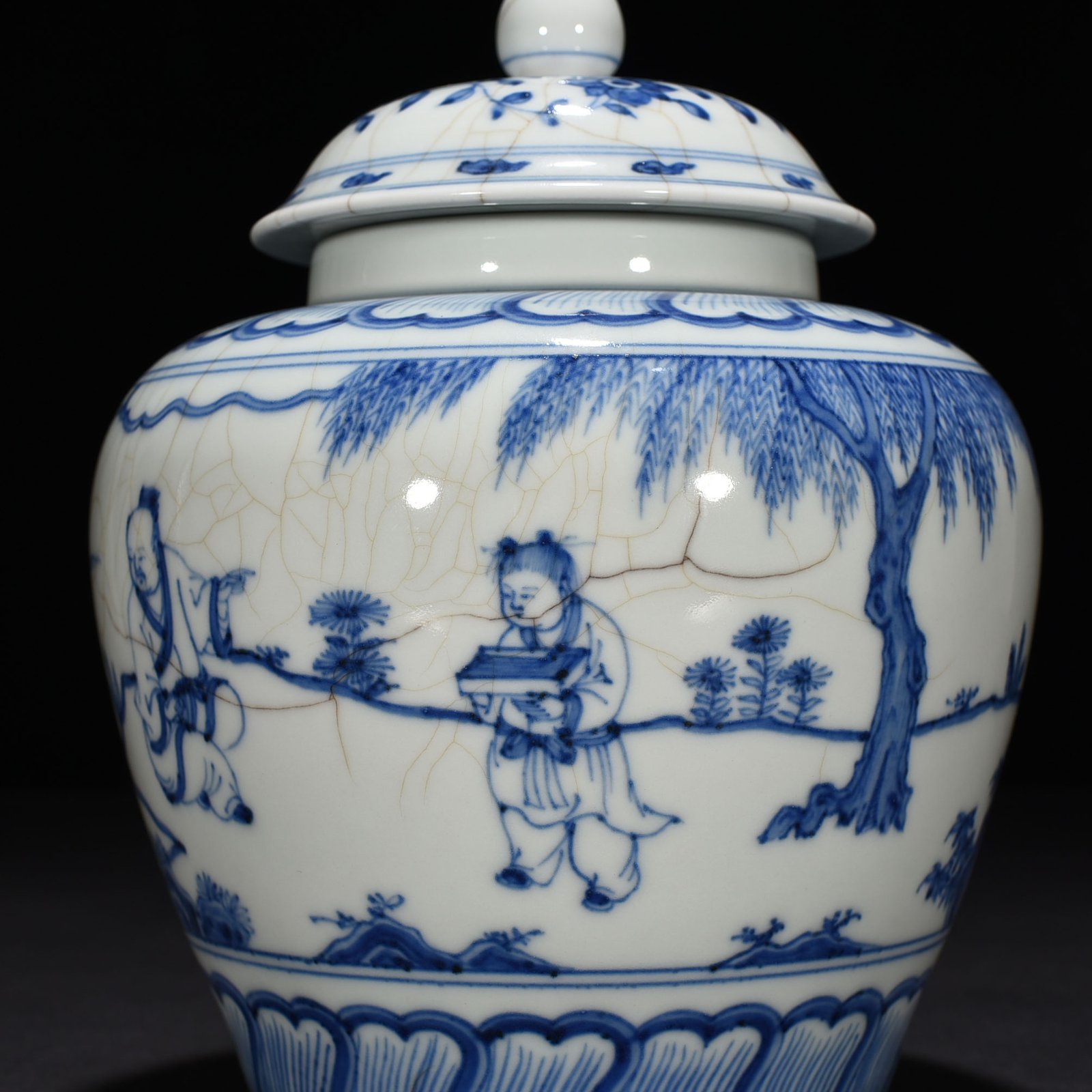 Ming Dynasty Chenghua blue and white Taoist figure general jar