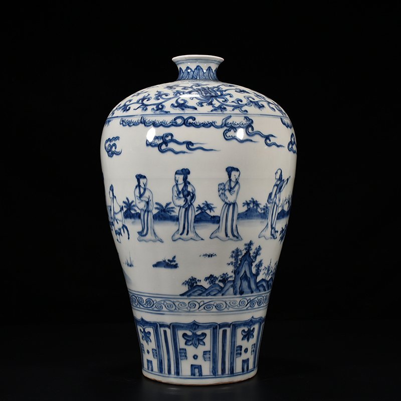Ming Dynasty Chenghua blue and white Taoist figure plum vase