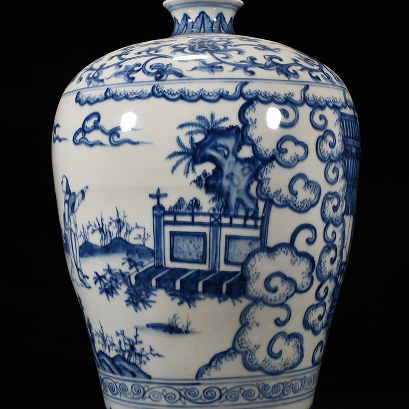 Ming Dynasty Chenghua blue and white Taoist figure plum vase