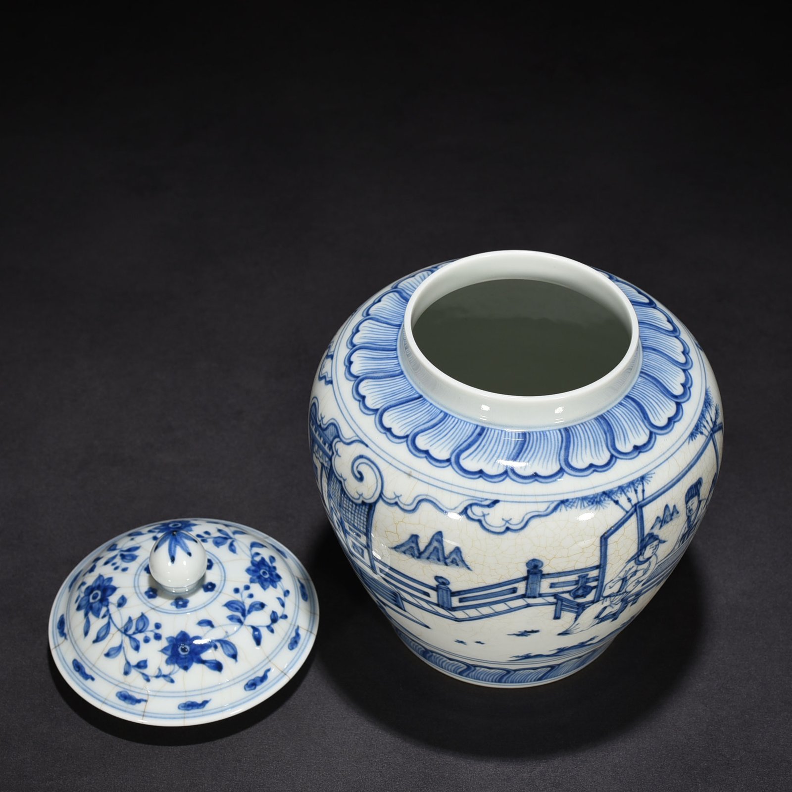 Ming Dynasty Chenghua blue and white Gao Shi figure lid jar