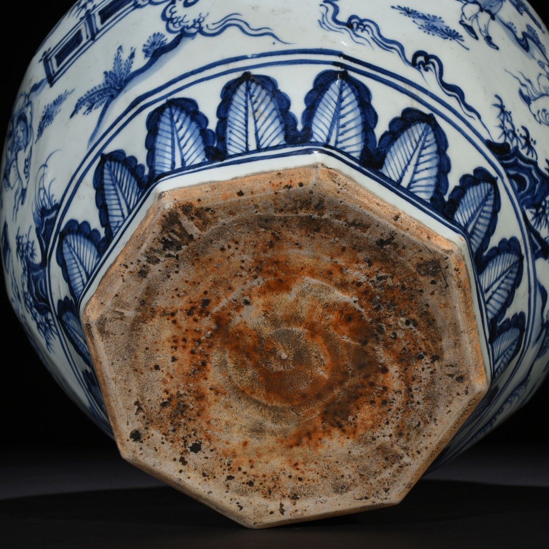 Ming Dynasty Jingtai blue and white Gao Shi figure eight-sided jar