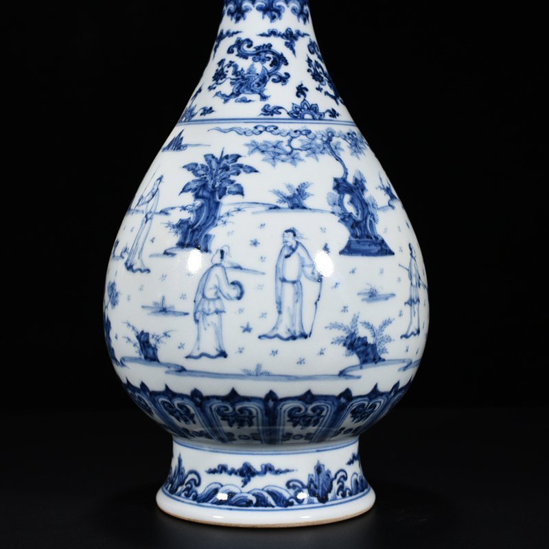 Ming Dynasty Zhengde blue and white character story plate mouth bottle