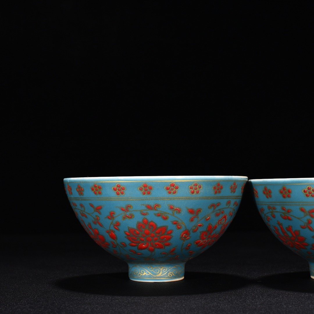 Ming Dynasty Yongle sky blue glaze chicken heart bowl with tangled branches and floral