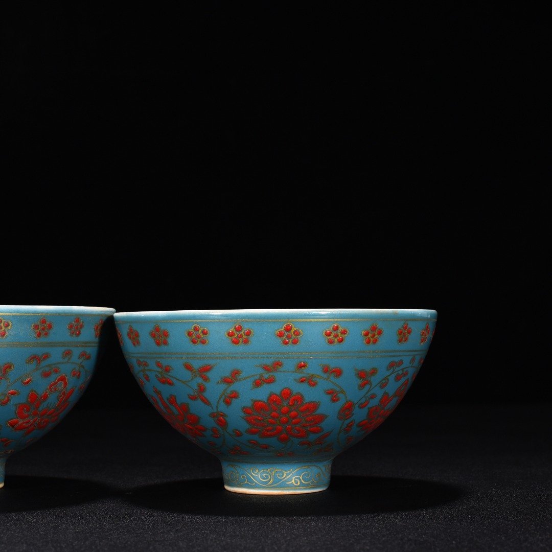 Ming Dynasty Yongle sky blue glaze chicken heart bowl with tangled branches and floral
