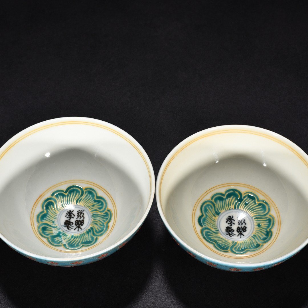 Ming Dynasty Yongle sky blue glaze chicken heart bowl with tangled branches and floral