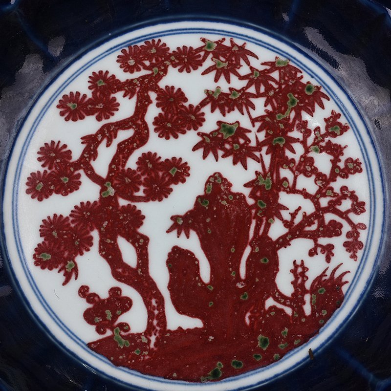 Ming Dynasty Yongle underglaze red pine bamboo and plum rhombus mouth plate
