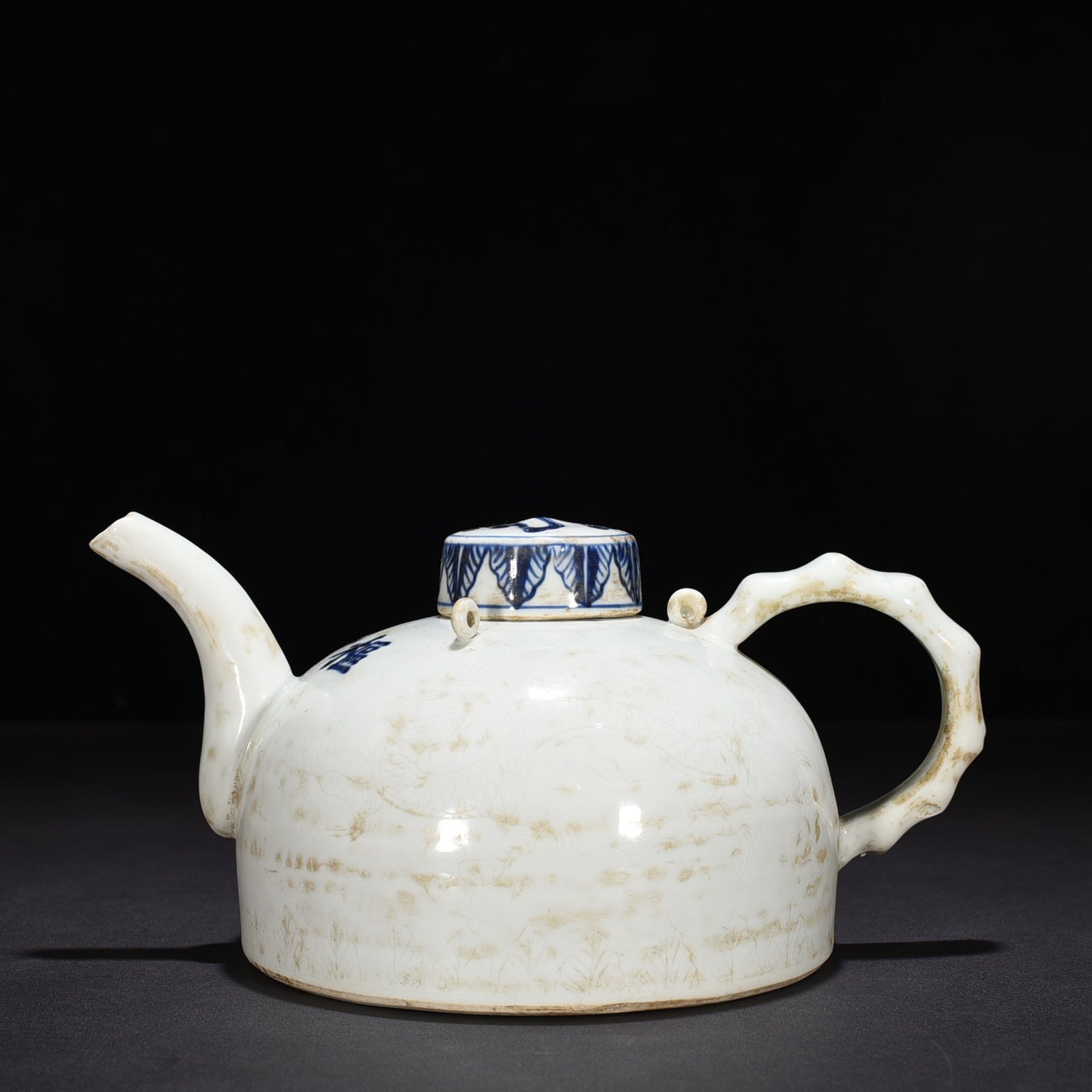 Ming Dynasty Yongle Privy Council style sweet white glaze bamboo pot