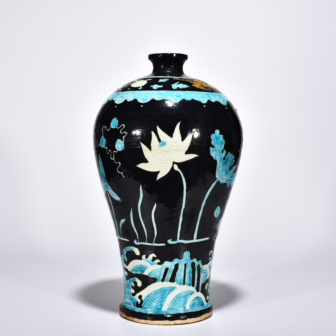 Ming Dynasty Yongle enamel plum vase with lotus and florals