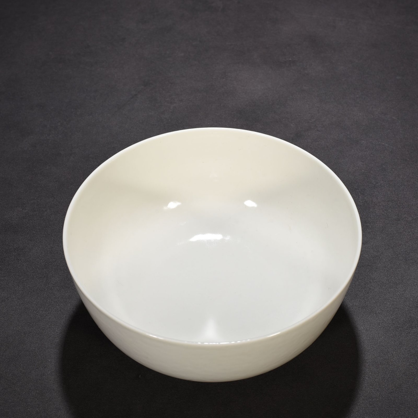 Ming Dynasty Yongle sweet white glaze Arhat bowl