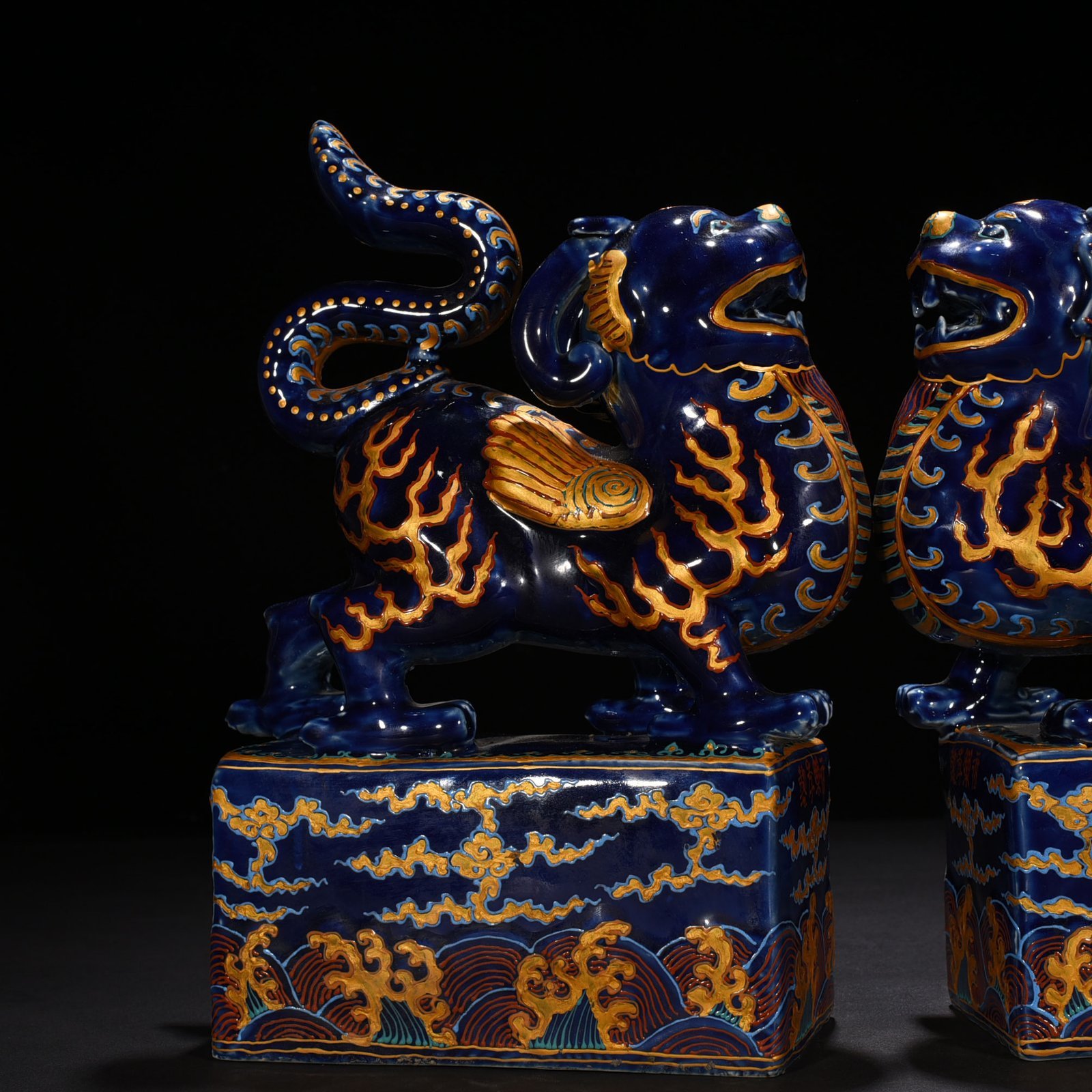 Ming Dynasty Yongle Festival blue glazed limestone auspicious animal statue
