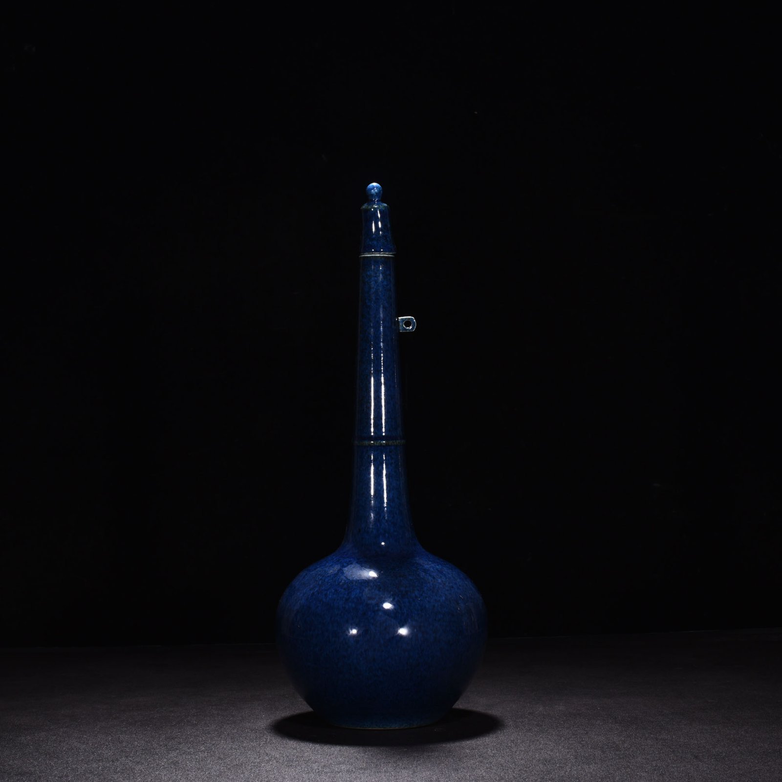 Ming Dynasty Yongle blue-glazed key bottles