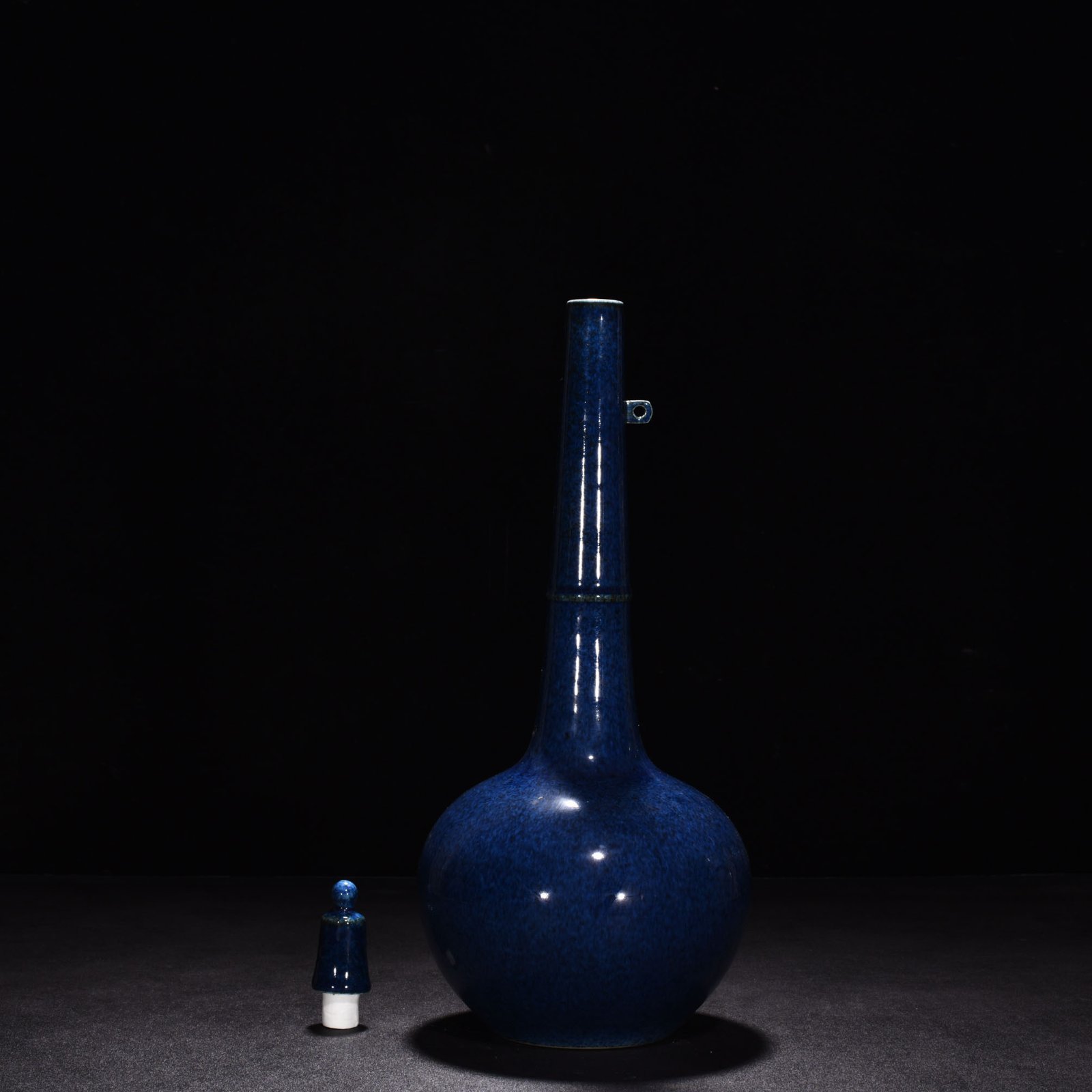 Ming Dynasty Yongle blue-glazed key bottles