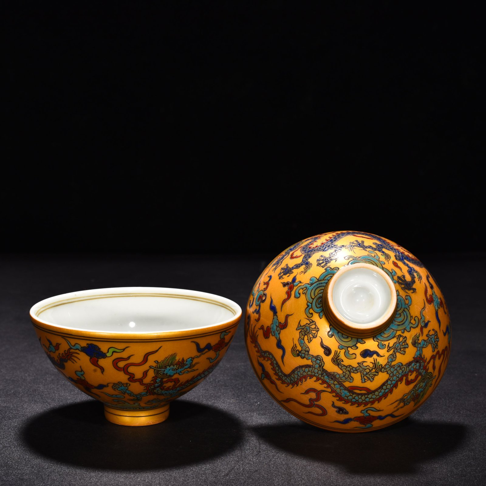 Ming Dynasty Yongle gold-colored chicken heart bowl with clouds and dragons