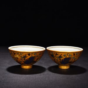 Ming Dynasty Yongle gold-colored chicken heart bowl with phoenix