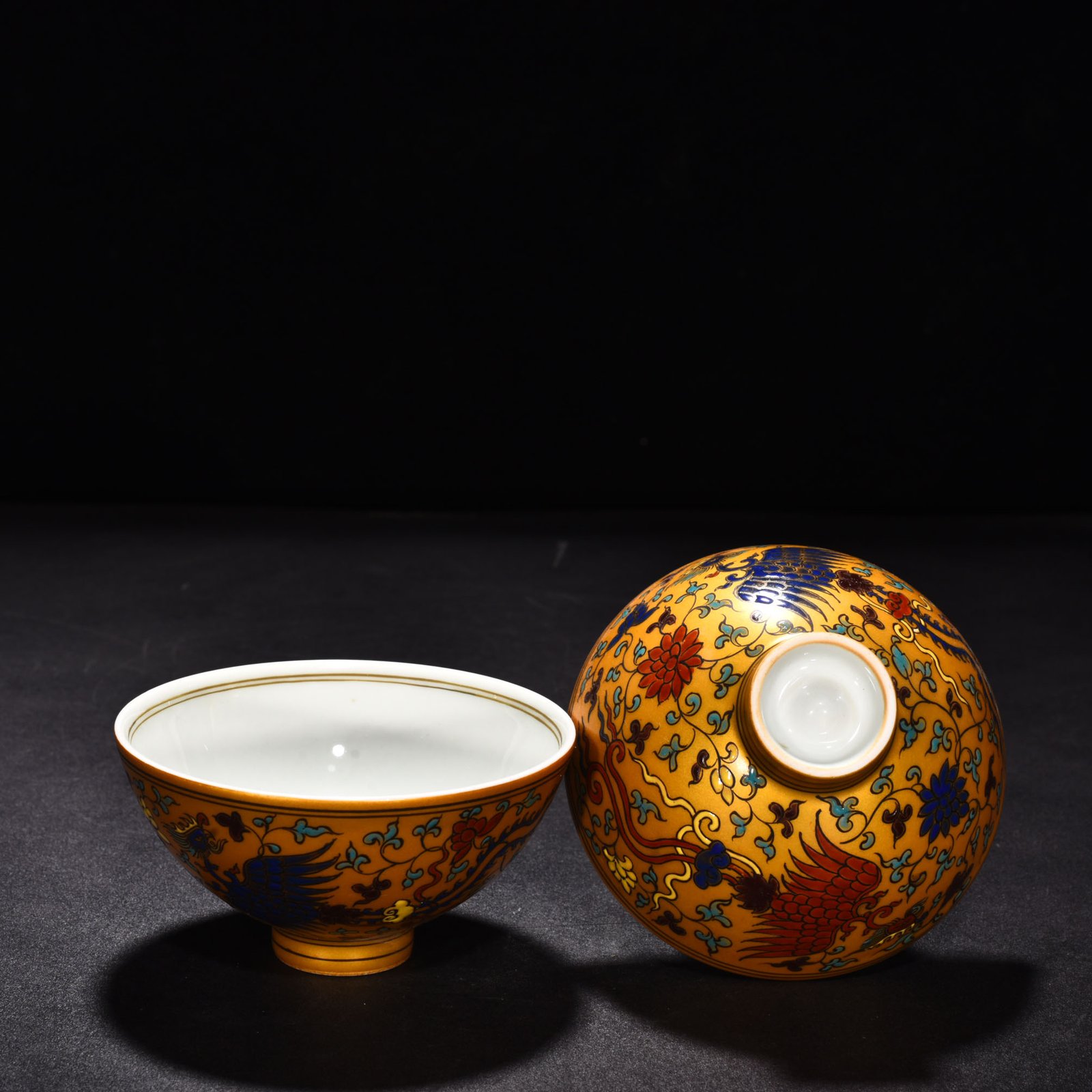 Ming Dynasty Yongle gold-colored chicken heart bowl with phoenix
