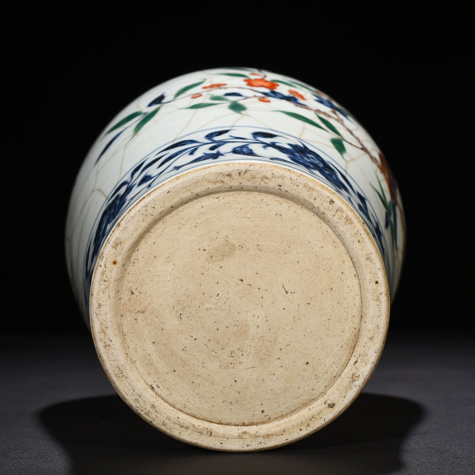 Ming Dynasty Yongle blue and white multi-colored plum vase with folded branches