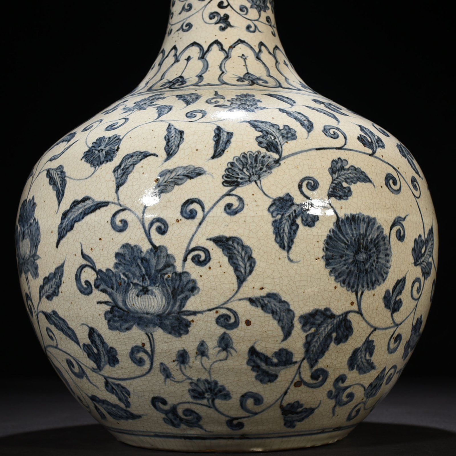 Ming Dynasty Yongle blue and white celestial sphere vase