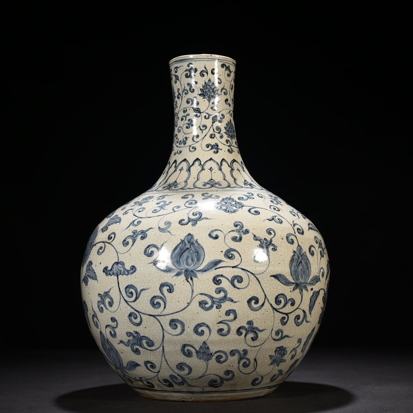 Ming Dynasty Yongle blue and white celestial sphere vase