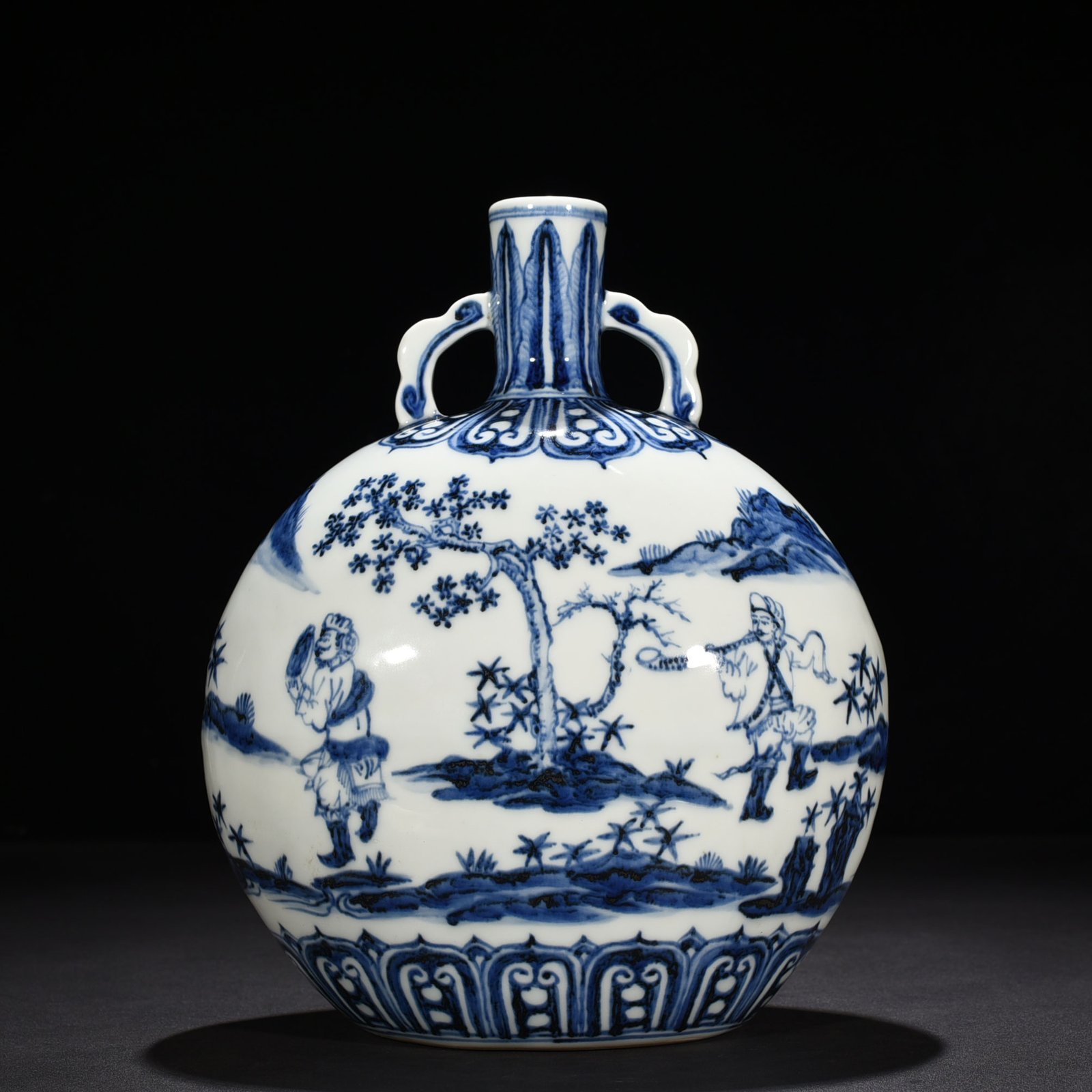 Ming Dynasty Yongle blue and white barbarian music player figure flat vase