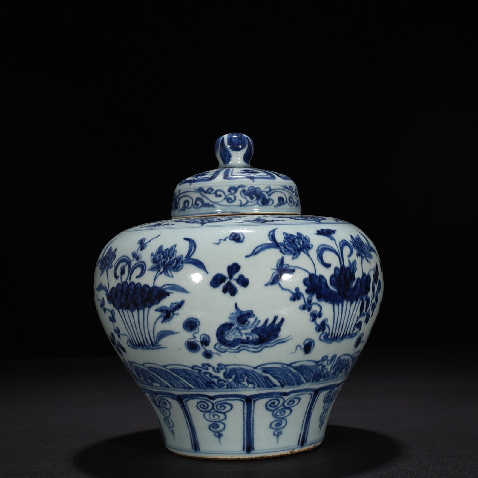 Ming Dynasty Yongle blue and white lotus pond jar with mandarin duck