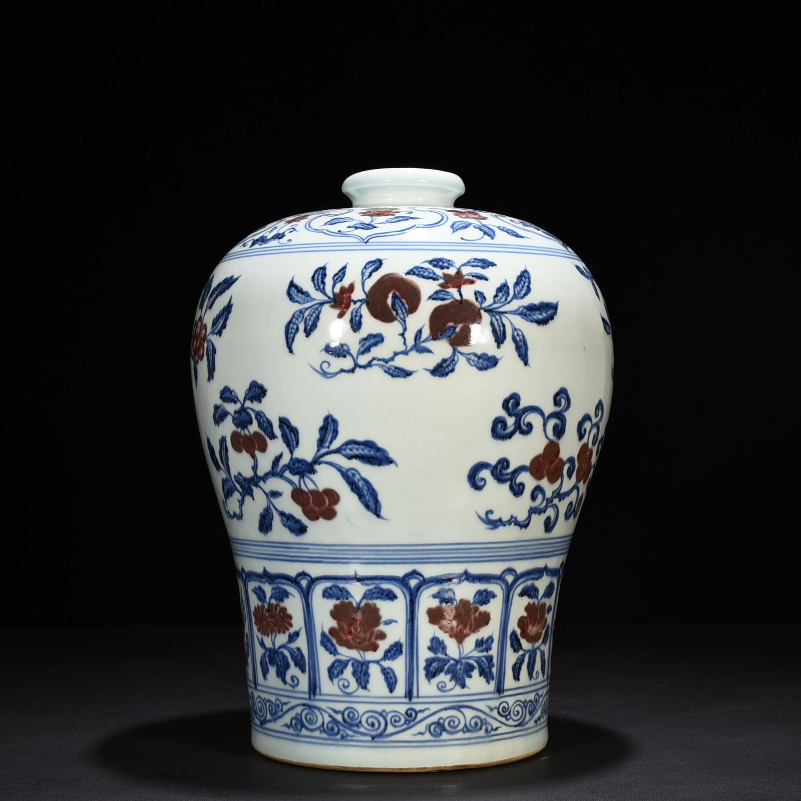 Ming Dynasty Yongle blue and white underglaze red plum vase with folded branches