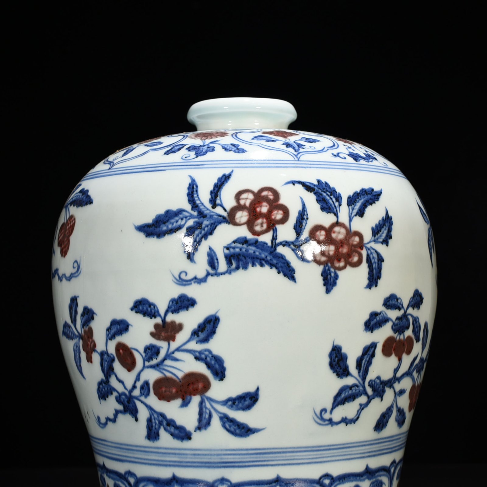 Ming Dynasty Yongle blue and white underglaze red plum vase with folded branches