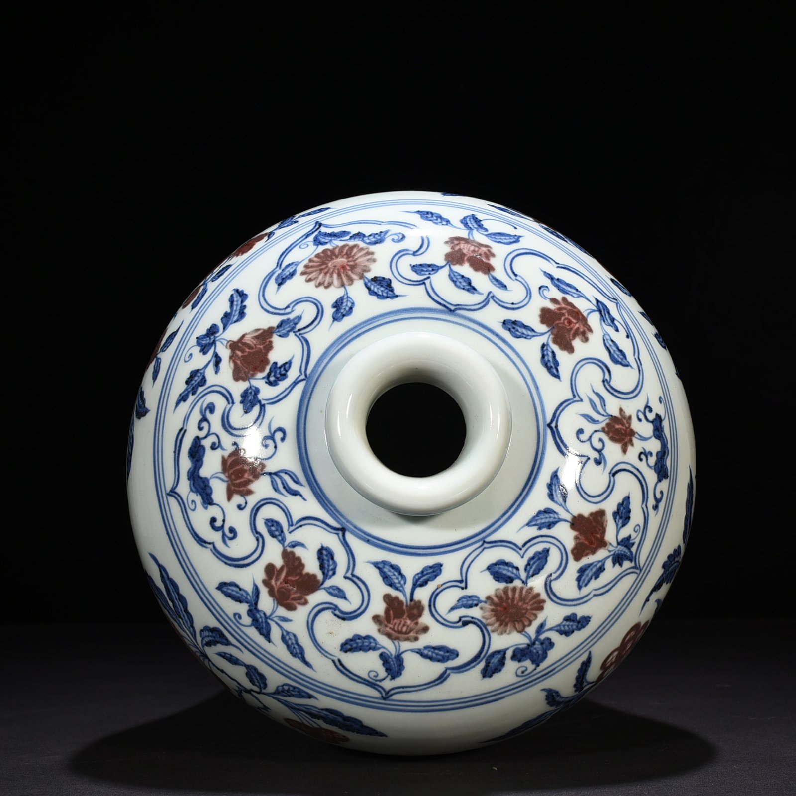 Ming Dynasty Yongle blue and white underglaze red plum vase with folded branches