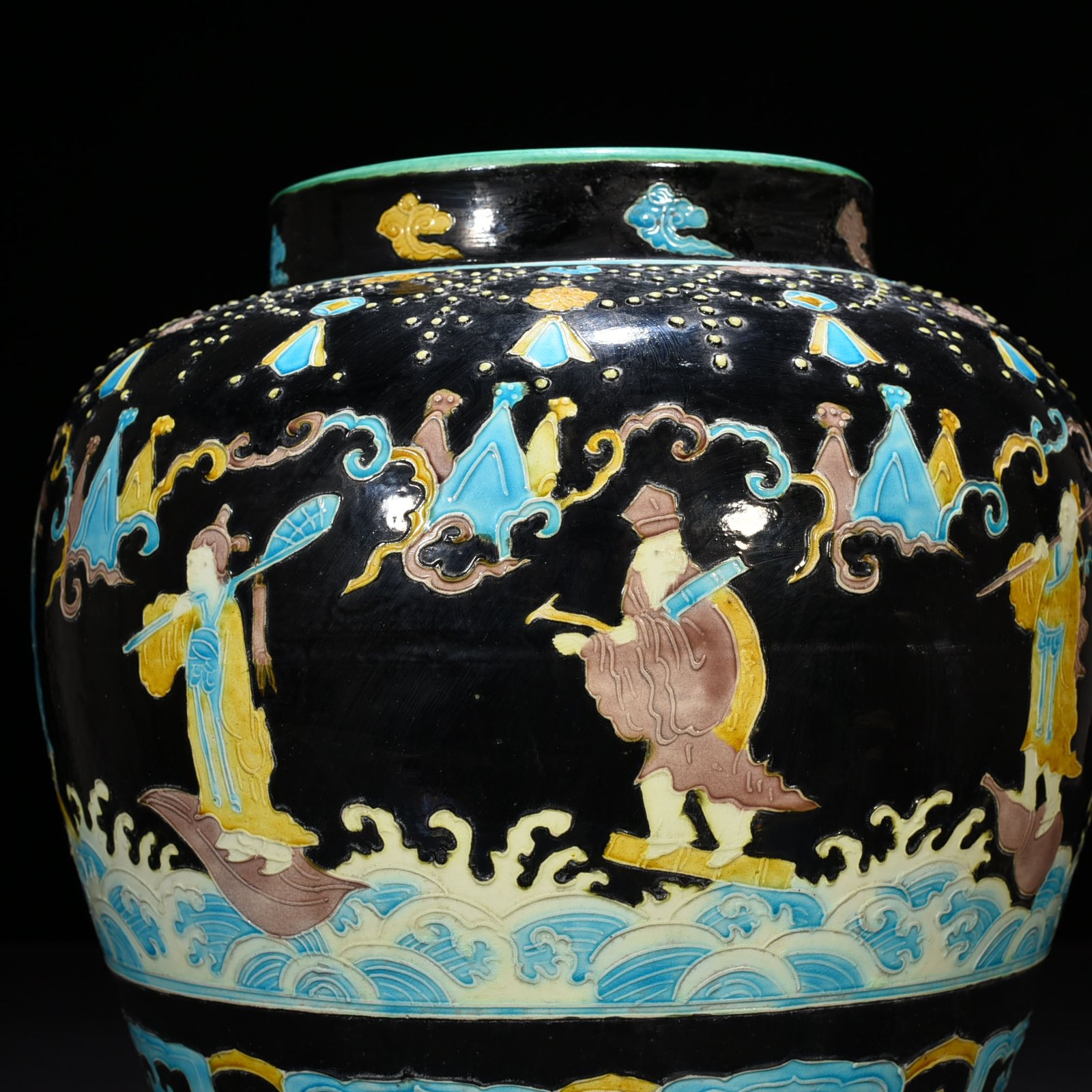 Ming Dynasty Yongle black ground enamel jar with eight immortals figures