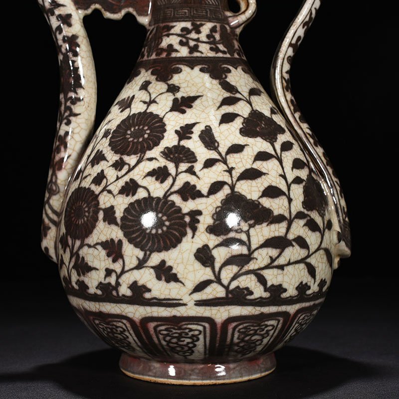 Ming Dynasty Hongwu underglaze red flower ewer