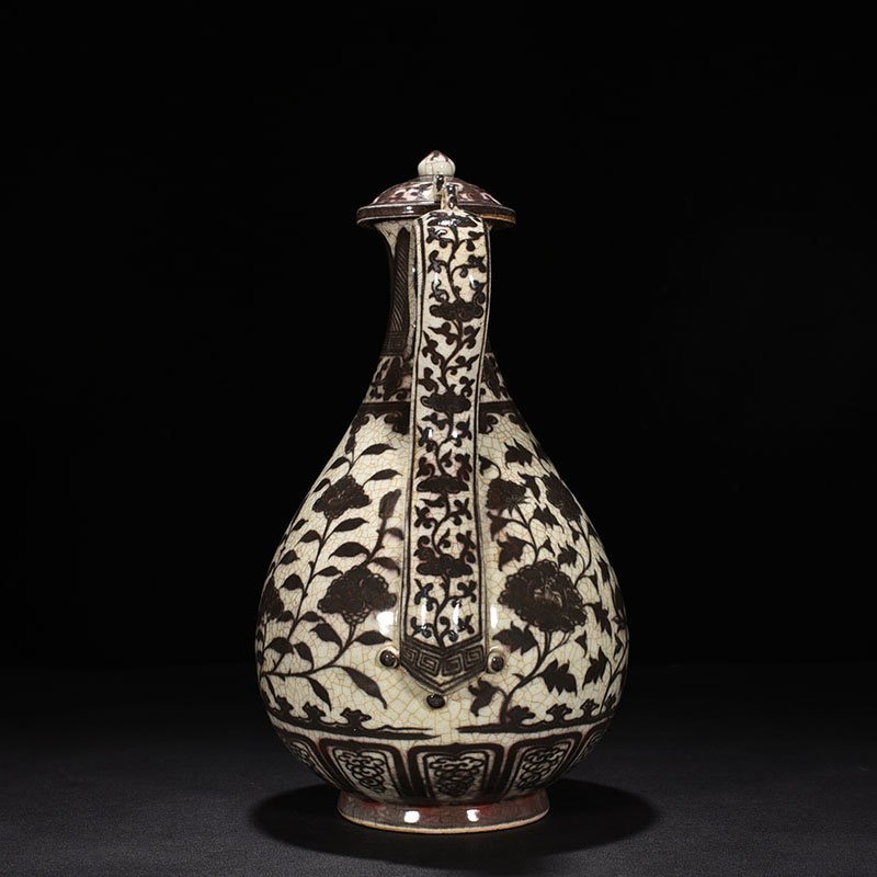 Ming Dynasty Hongwu underglaze red flower ewer