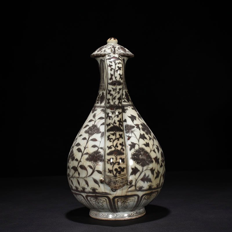 Ming Dynasty Hongwu underglaze red flower ewer