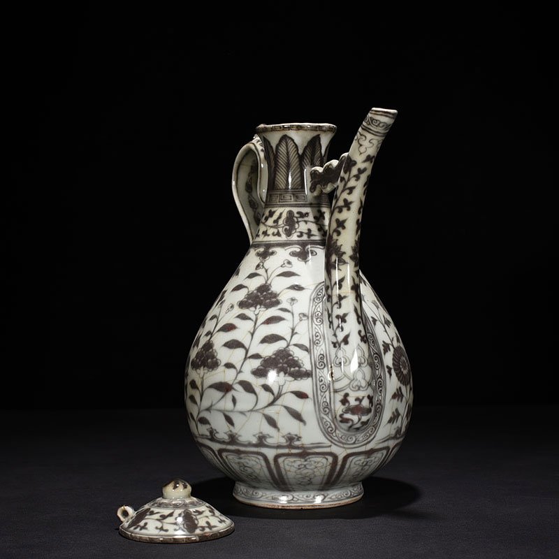 Ming Dynasty Hongwu underglaze red flower ewer
